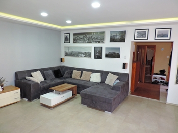 Prodej domu 250 m², Peč