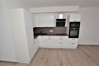 Pronájem bytu 2+kk v osobním vlastnictví 63 m², Plzeň