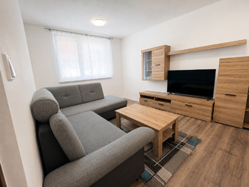 Prodej bytu 3+1 v osobním vlastnictví 75 m², Kostelec
