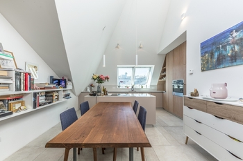 Prodej bytu 2+kk v osobním vlastnictví 80 m², Praha 3 - Žižkov
