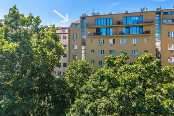 Prodej bytu 2+kk v osobním vlastnictví 80 m², Praha 3 - Žižkov