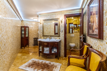 Prodej domu 354 m², Praha 10 - Benice