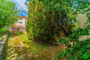 Prodej domu 100 m², Kamenné Žehrovice
