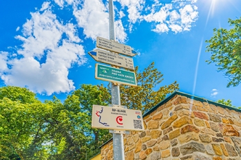 Prodej domu 100 m², Kamenné Žehrovice