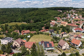 Prodej pozemku 2464 m², Habrůvka
