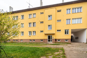 Prodej bytu 3+kk v osobním vlastnictví 64 m², Český Brod