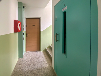 Prodej bytu 2+1 v osobním vlastnictví 62 m², Cheb