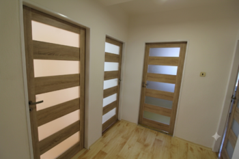 předsíň s neprůchozími pokoji - Pronájem bytu 4+1 v osobním vlastnictví 78 m², Malovice