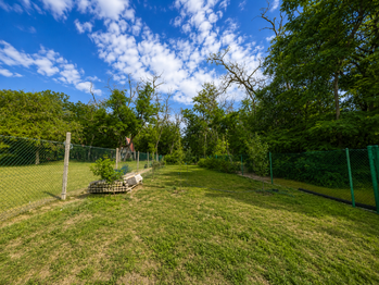 Prodej pozemku 1560 m², Břeclav