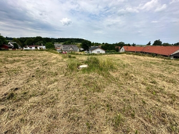 Prodej pozemku 1100 m², Opatov