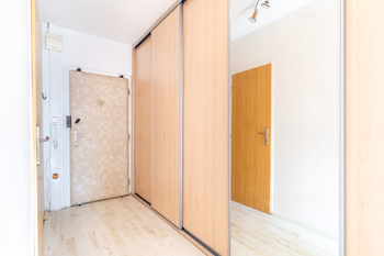 Prodej bytu 2+kk v osobním vlastnictví 43 m², Praha 4 - Komořany