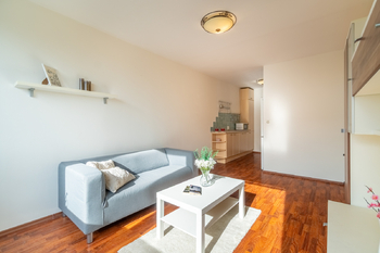 Prodej bytu 2+kk v osobním vlastnictví 43 m², Praha 4 - Komořany