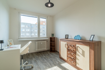 Prodej bytu 2+kk v osobním vlastnictví 43 m², Praha 4 - Komořany
