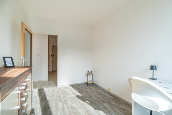 Prodej bytu 2+kk v osobním vlastnictví 43 m², Praha 4 - Komořany