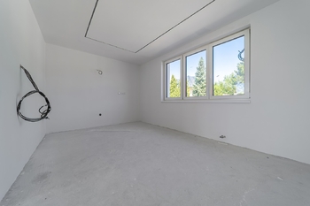 Prodej bytu 4+1 v osobním vlastnictví 150 m², Moravany