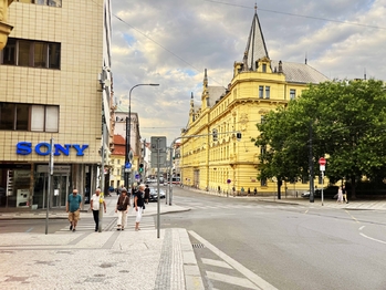 Pronájem bytu 3+1 v osobním vlastnictví 79 m², Praha 2 - Nové Město
