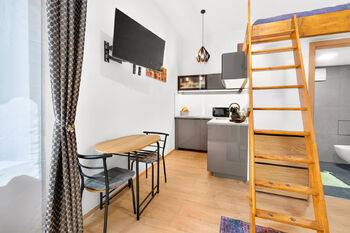 Prodej bytu 1+kk v osobním vlastnictví 22 m², Praha 2 - Nové Město