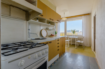 Kuchyň - Prodej bytu 1+1 v osobním vlastnictví 47 m², Praha 10 - Malešice
