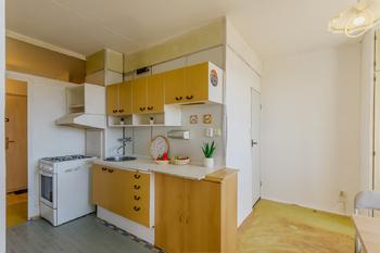 Kuchyň - Prodej bytu 1+1 v osobním vlastnictví 47 m², Praha 10 - Malešice