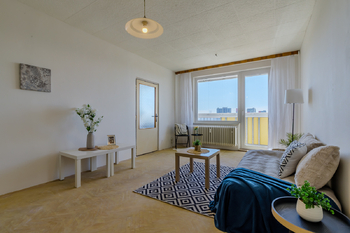 Obývací pokoj / ložnice - Prodej bytu 1+1 v osobním vlastnictví 47 m², Praha 10 - Malešice