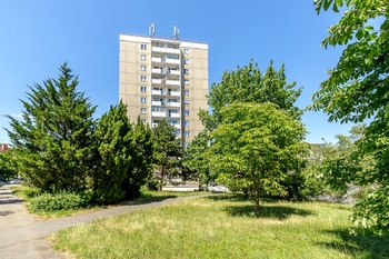 Prodej bytu 1+1 v osobním vlastnictví 47 m², Praha 10 - Malešice