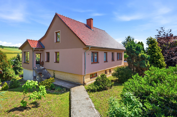 Prodej domu 157 m², Bystřany