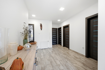 1NP - Prodej domu 157 m², Bystřany