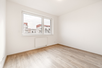 Pronájem bytu 2+kk v osobním vlastnictví 45 m², Praha 9 - Černý Most