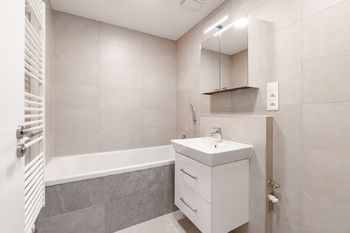 Pronájem bytu 2+kk v osobním vlastnictví 45 m², Praha 9 - Černý Most