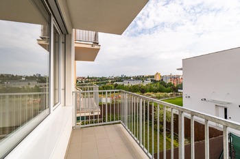Pronájem bytu 2+kk v osobním vlastnictví 45 m², Praha 9 - Černý Most