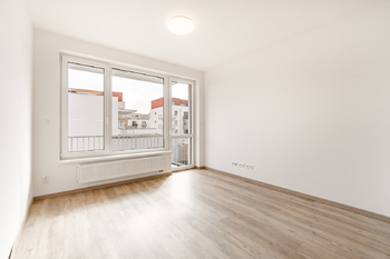 Pronájem bytu 2+kk v osobním vlastnictví 45 m², Praha 9 - Černý Most