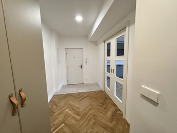 Pronájem bytu 3+kk v osobním vlastnictví 85 m², Praha 6 - Dejvice