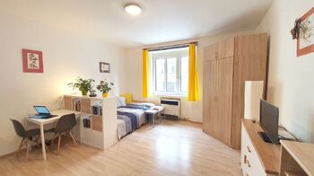 Pronájem bytu 1+kk v osobním vlastnictví 32 m², Praha 4 - Nusle