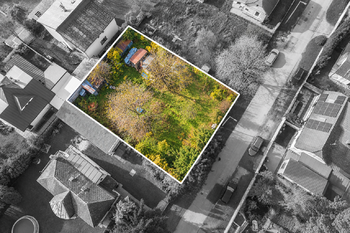 Prodej pozemku 723 m², Praha 9 - Újezd nad Lesy
