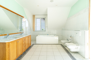 Prodej domu 507 m², Praha 4 - Libuš