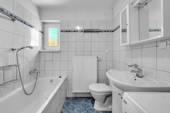 Prodej domu 232 m², Vysokov