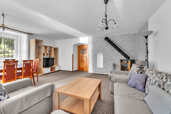 Prodej domu 232 m², Vysokov