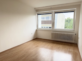 Pronájem bytu 2+1 v osobním vlastnictví 68 m², Praha 8 - Libeň