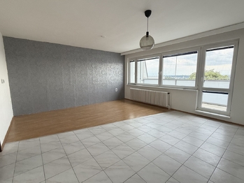 Pronájem bytu 2+1 v osobním vlastnictví 68 m², Praha 8 - Libeň