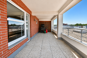 Pronájem bytu 2+kk v osobním vlastnictví 62 m², Hradec Králové