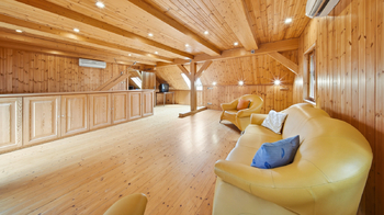 Prodej domu 556 m², Cvikov