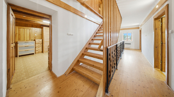 Prodej domu 556 m², Cvikov