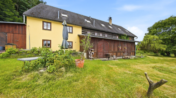 Prodej domu 556 m², Cvikov