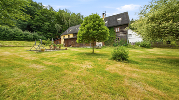 Prodej domu 556 m², Cvikov