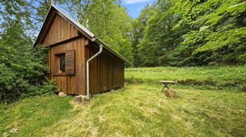 Prodej domu 556 m², Cvikov