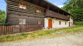 Prodej domu 556 m², Cvikov