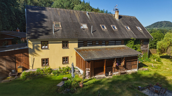 Prodej domu 556 m², Cvikov