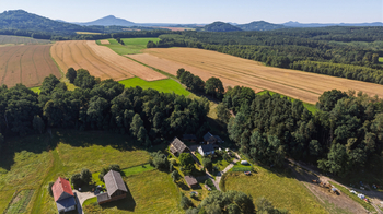 Prodej domu 556 m², Cvikov