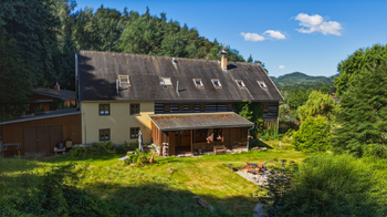 Prodej domu 556 m², Cvikov