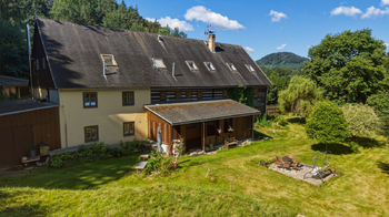 Prodej domu 556 m², Cvikov